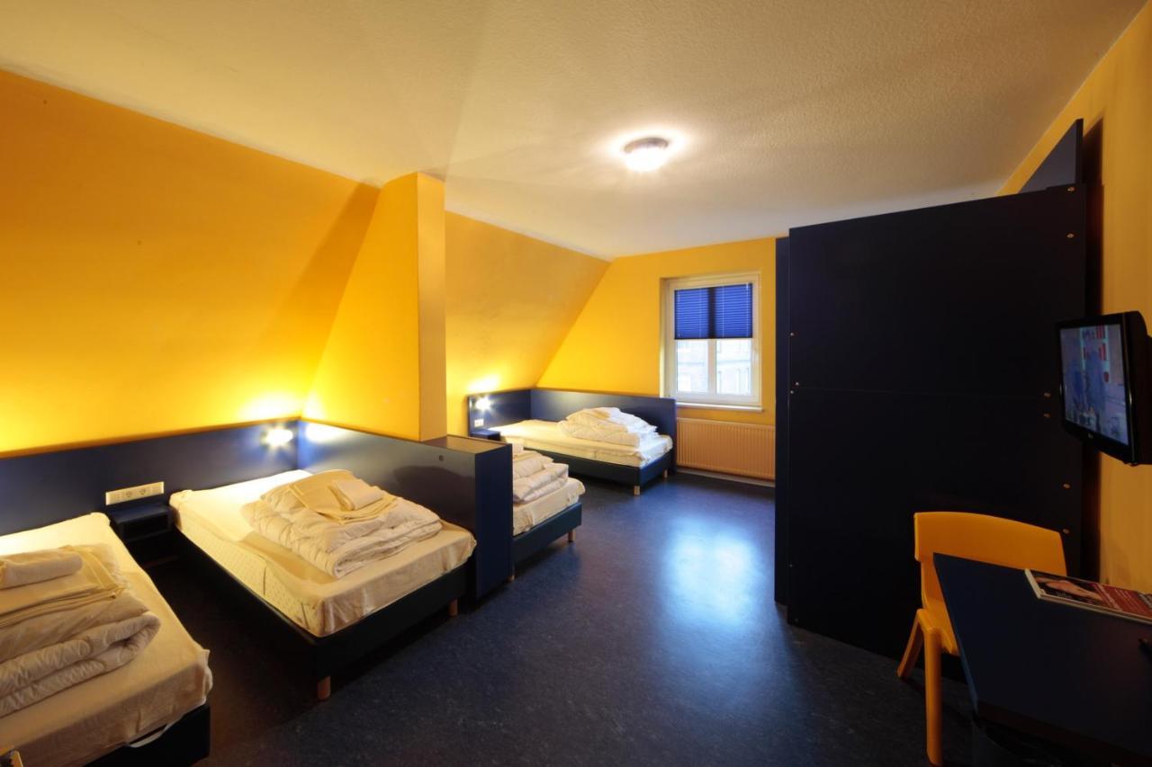 Bed'Nbudget Expo-Hostel Dorms Hannover Esterno foto